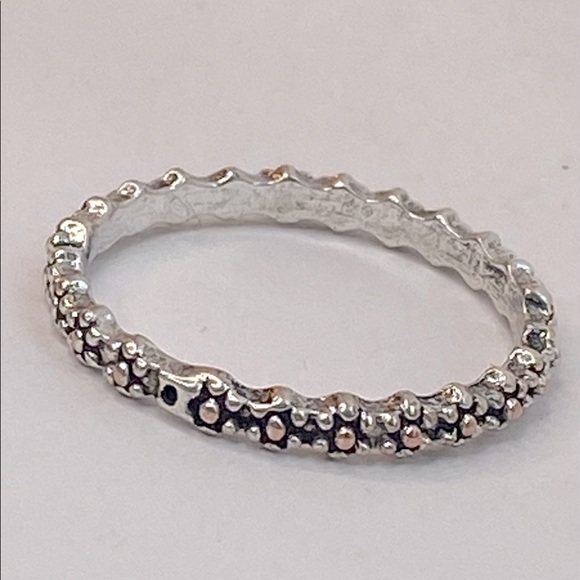 3 PACK OF FLORAL RINGS - Picture 4 of 4